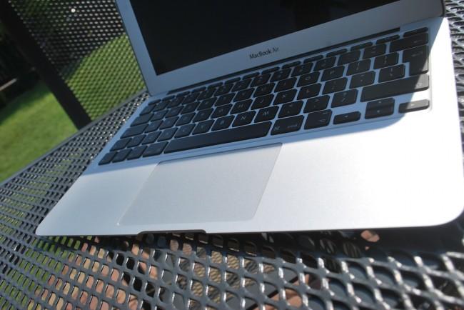 MacBook Air 11, mid-2013 1 