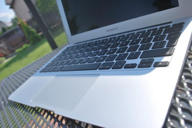 MacBook Air 11, mid-2013 3 