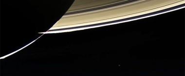 Tak wygląda Ziemia obserwowana z pierścieni Saturna