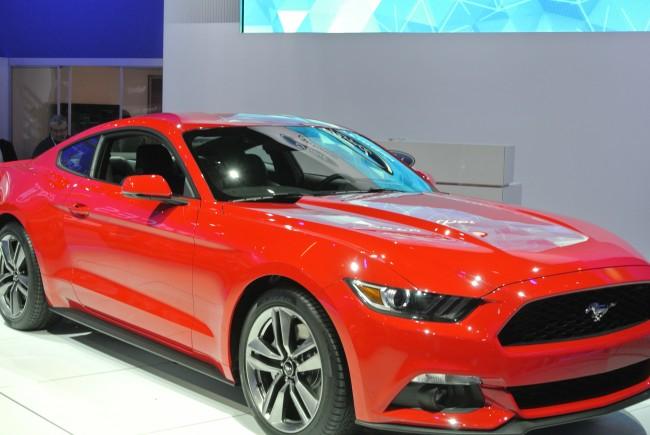 Ford Mustang 2015 d 