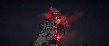 Nieprawdopodobne zdjęcia góry Matterhorn w 150 rocznicę zdobycia szczytu