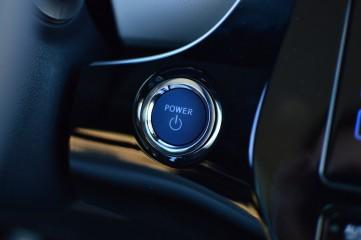 Pierwsza jazda nową Toyotą Prius 2016