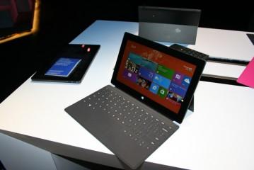 Tego o tabletach Surface Microsoft ci nie powie. Ale możemy policzyć