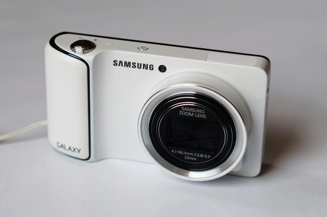 Samsung Galaxy Camera (2) 