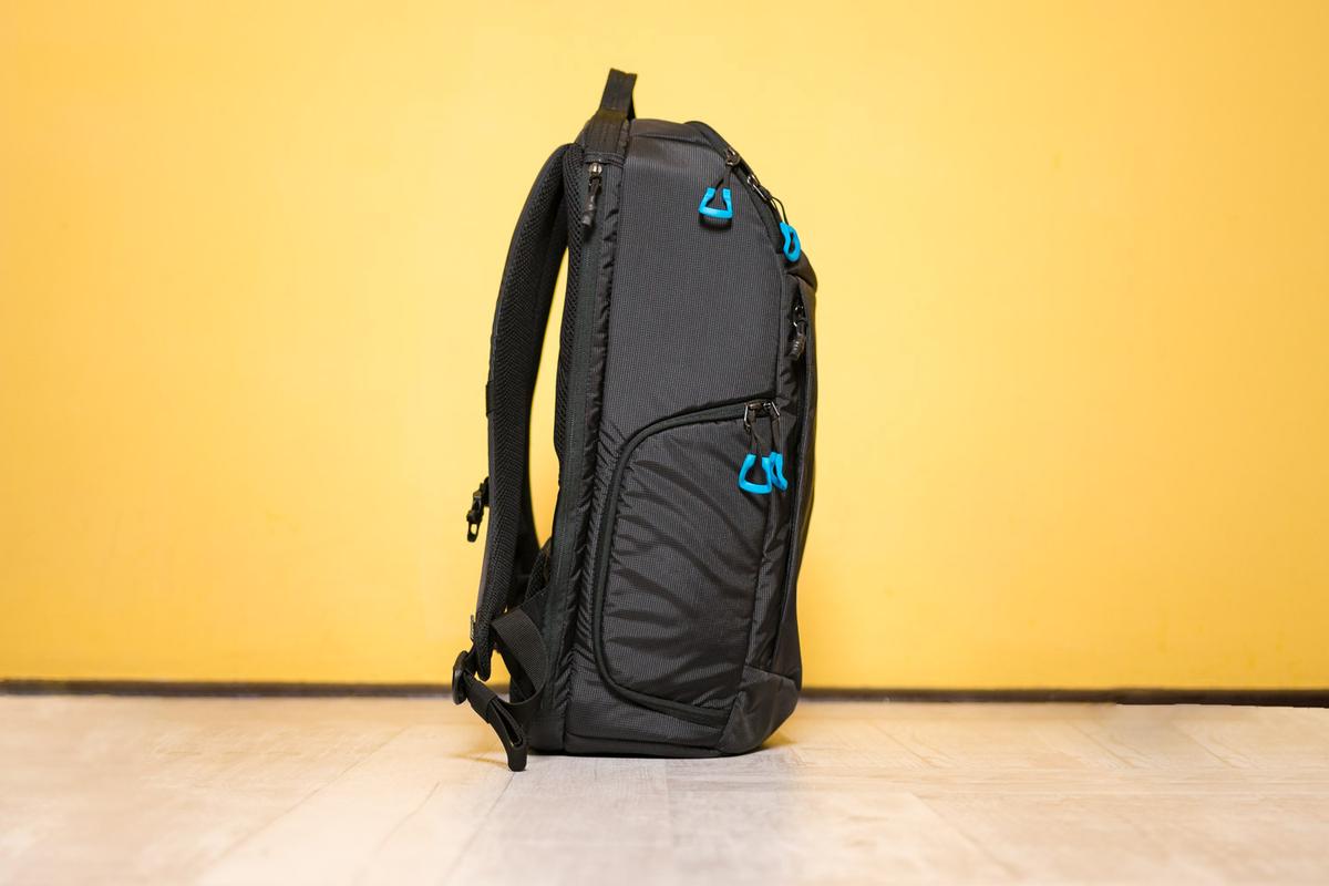 Thule Aspect DSLR Backpack - recenzja, opinie, test, cena class="wp-image-643659" 