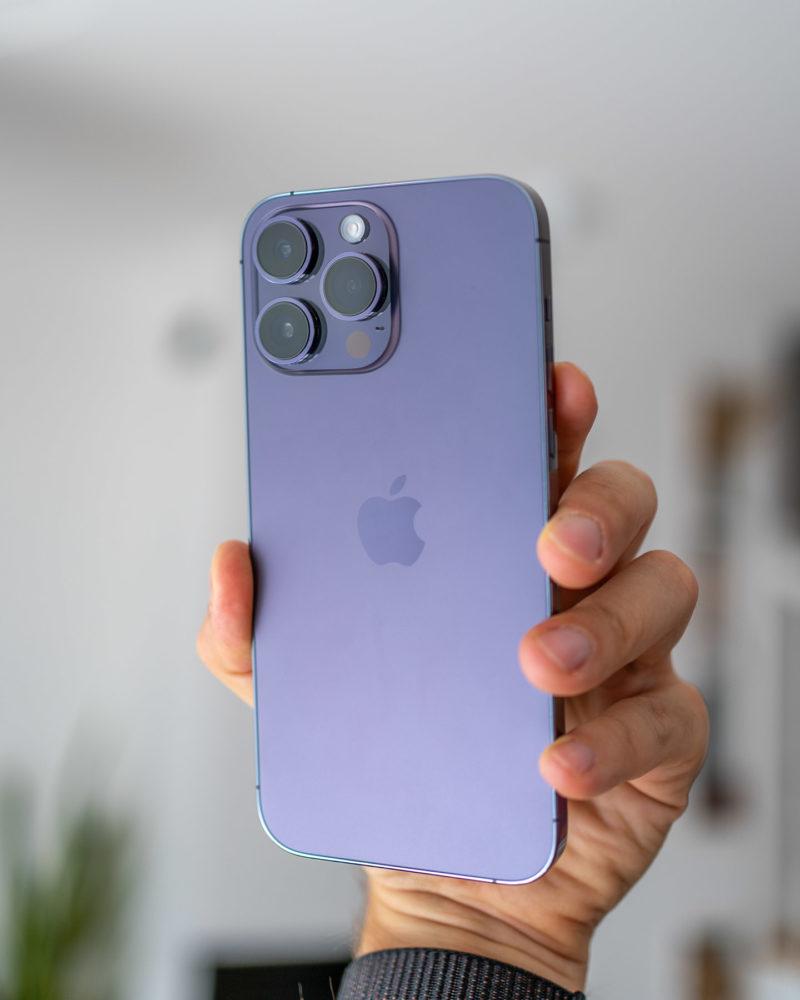 iphone-14-pro-max-deep-purple class="wp-image-2436609" 