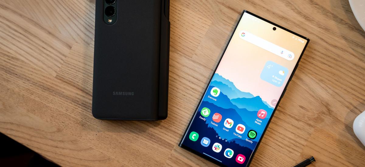 Samsung nie porzuca tych telefonów. Starsze modele dostaną nowe funkcje