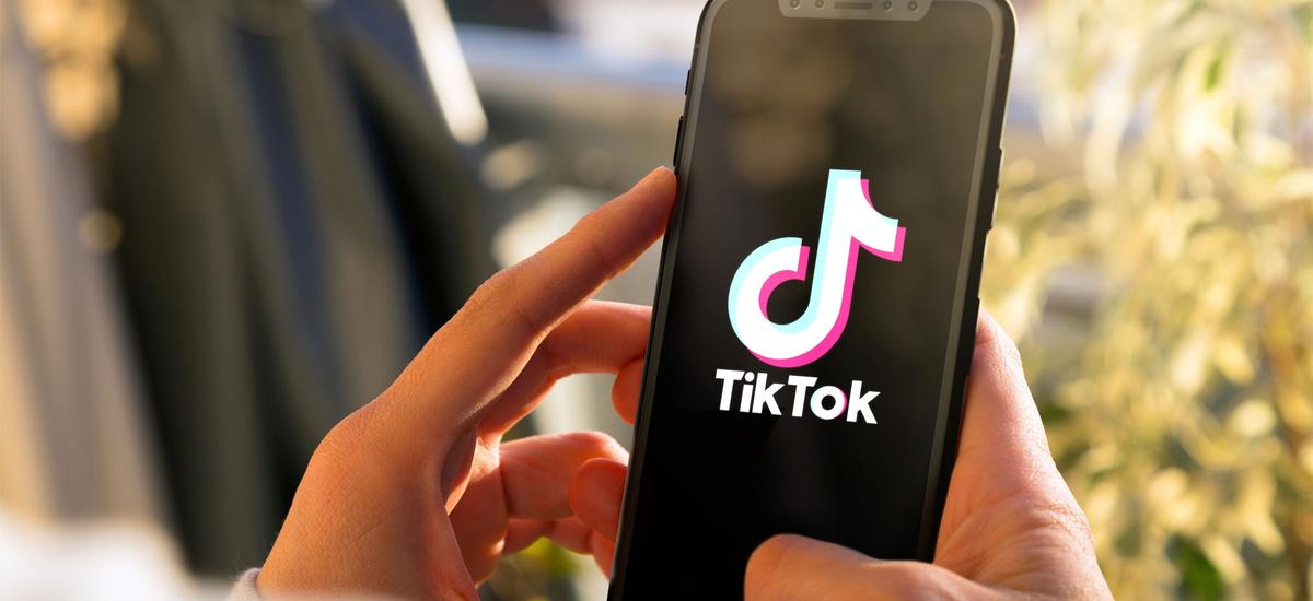 TikTok chce płacić ludziom, żeby uzależnili się od aplikacji. Unia Europejska mówi: chyba was pogięło